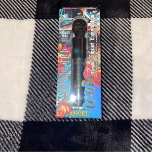 Ioni liquid eyeshadow